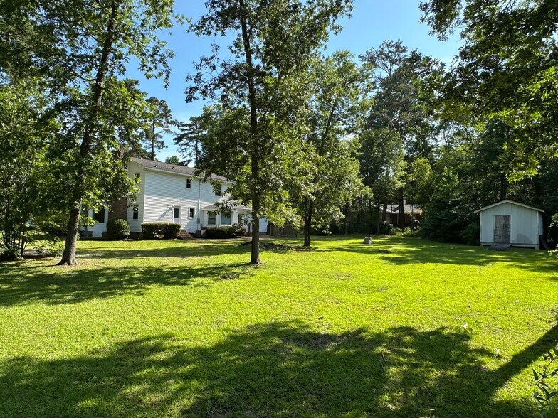 More Photos Of 1301 Old Cherokee Rd, Lexington Office Residential For Sale