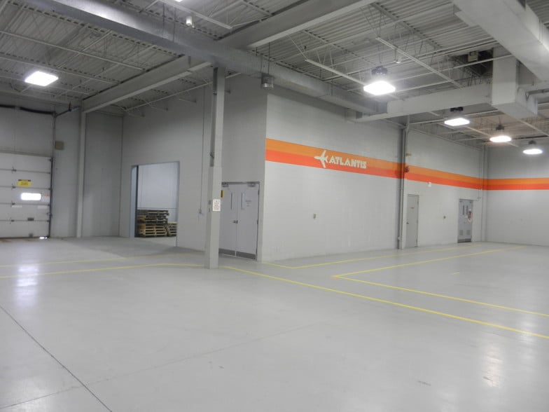 More Photos Of 1 Kenview Blvd, Brampton Office For Lease