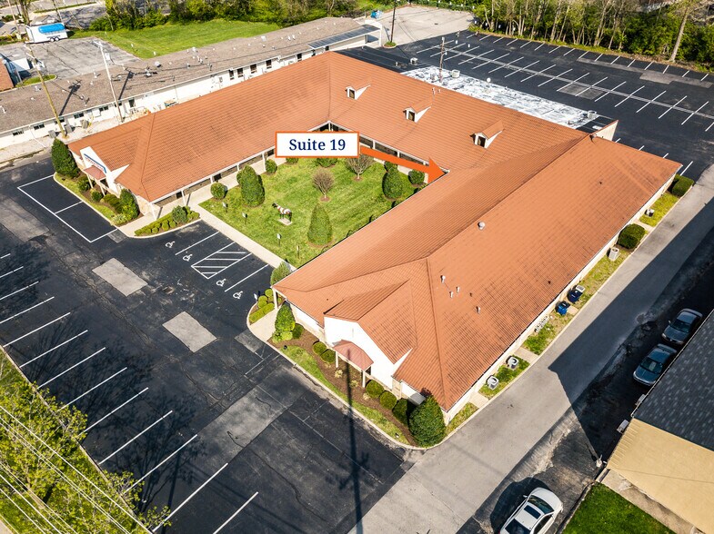 More Photos Of 2134 Nicholasville Rd, Lexington Medical For Sale