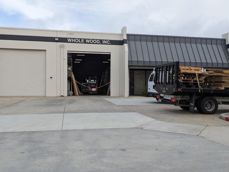 More Photos Of 1100 Industrial Rd, San Carlos Research And Development For Sale