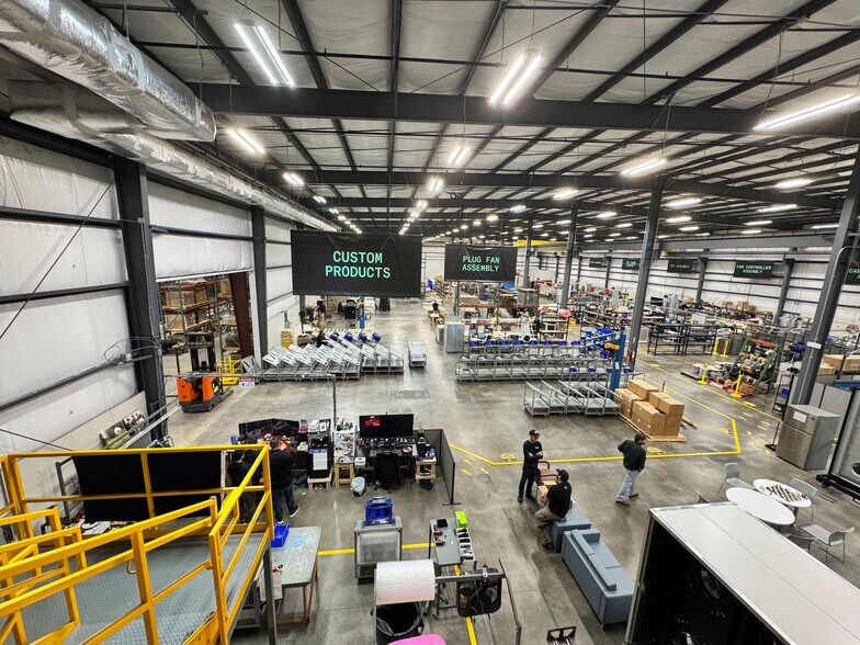 More Photos Of 4010 Deerpark Blvd, Elkton Manufacturing For Sale