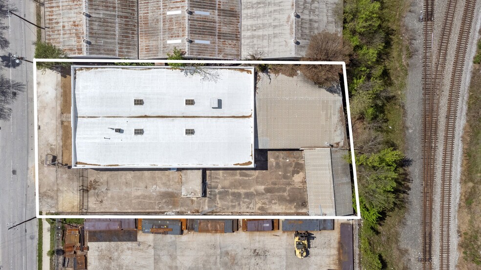 More Photos Of 5611 Clinton Dr, Houston Warehouse For Lease