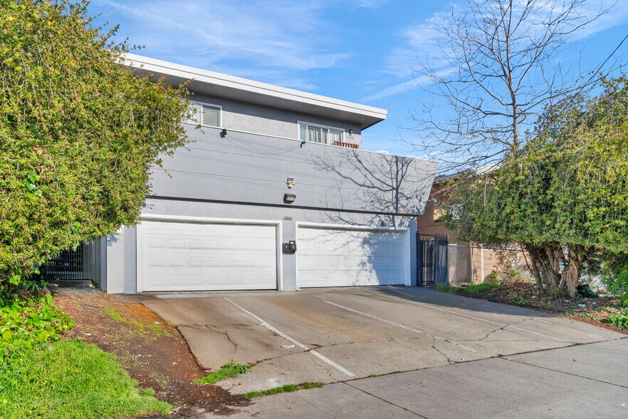 More Photos Of 2261 48 Ave, Oakland Apartments For Sale