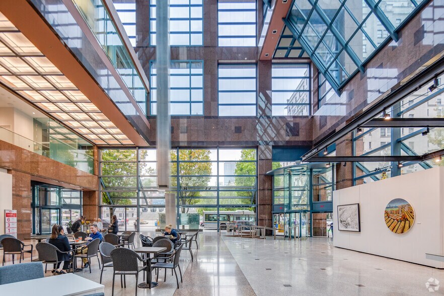 More Photos Of 885 W Georgia St, Vancouver Office For Lease