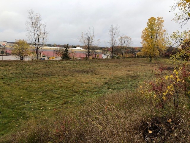 More Photos Of 3801-SE Lake Eastbrook Blvd, Grand Rapids Land For Sale