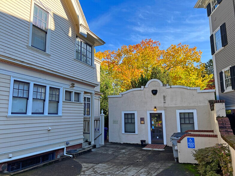 More Photos Of 1012 SW King Ave, Portland Office For Sale