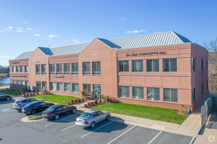 Primary Photo Of 44335 Premier Plz, Ashburn Medical For Sale