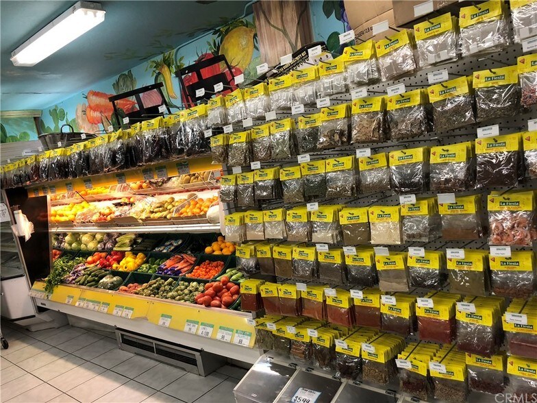 More Photos Of 17941 Grand Ave, Lake Elsinore Convenience Store For Lease