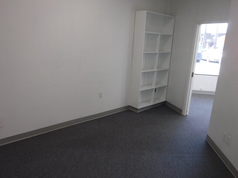 More Photos Of 3773 30th St, San Diego Unknown For Lease