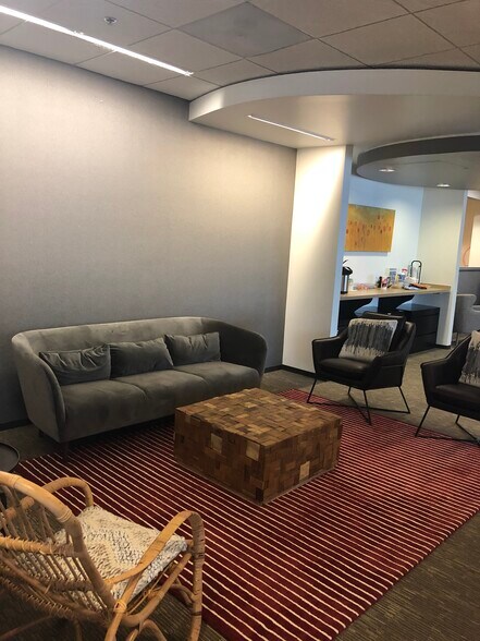 More Photos Of 121-189 S Orange Ave, Orlando Office Residential For Sale