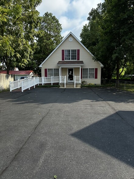 Primary Photo Of 110 W Sunset Ave, Greensboro Office For Sale