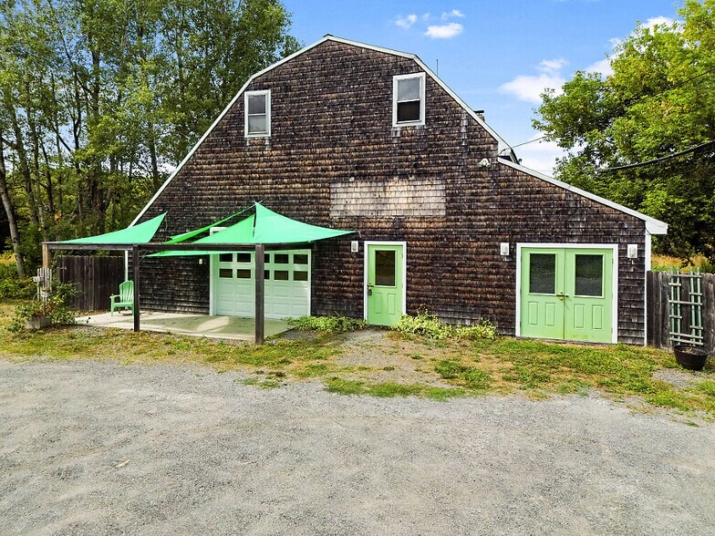 More Photos Of 152 Fairfield St, Oakland Flex For Sale
