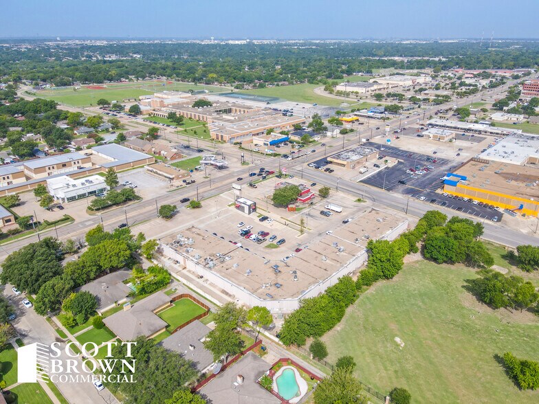 More Photos Of 3420 Broadway Blvd, Garland Unknown For Lease