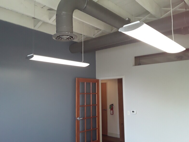 More Photos Of 121 N Main St, Souderton Loft Creative Space For Lease