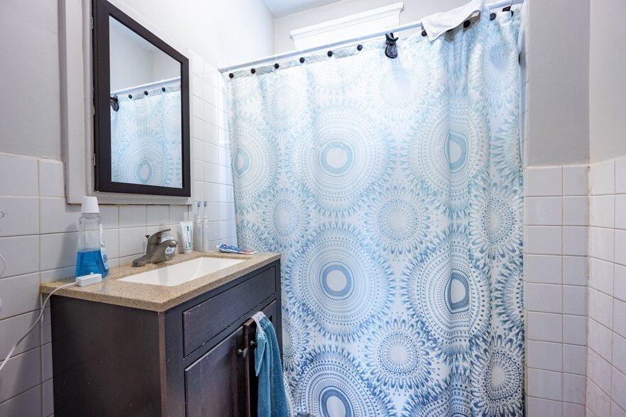 More Photos Of 5235-5245 S Drexel Ave, Chicago Apartments For Sale