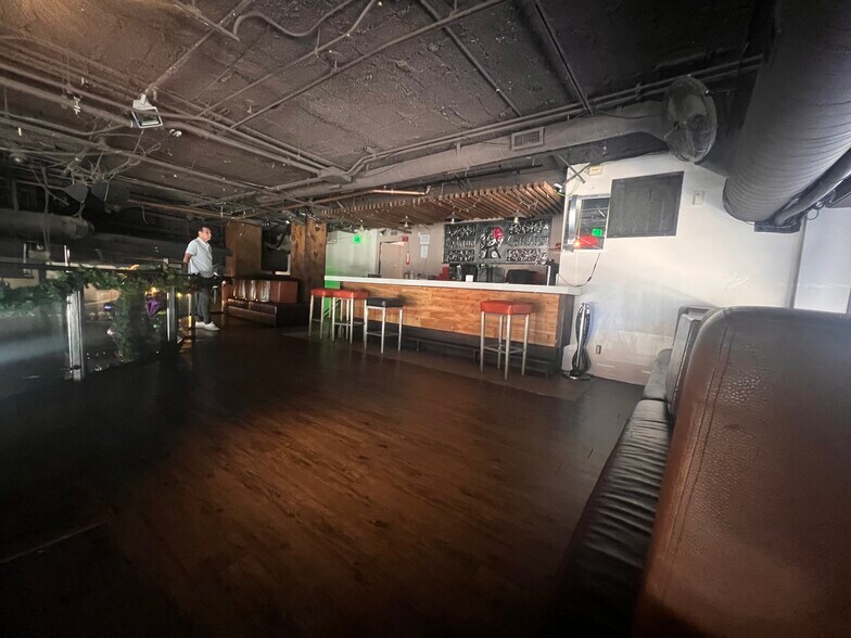 More Photos Of 119 E Colorado Blvd, Pasadena Office For Lease