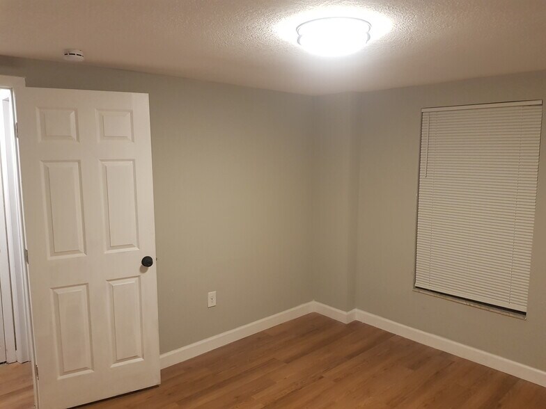 More Photos Of 311 58th Ave E, Bradenton Apartments For Sale
