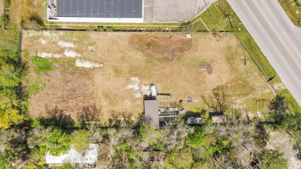 More Photos Of 11921 Veterans Memorial Dr, Houston Land For Sale