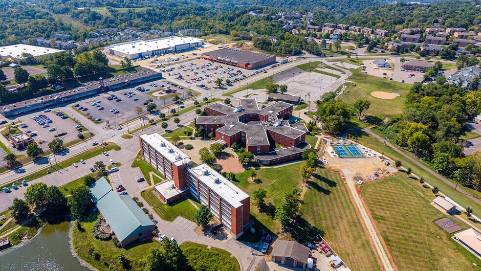 More Photos Of 3520 Alexandria Pike, Newport Apartments For Sale