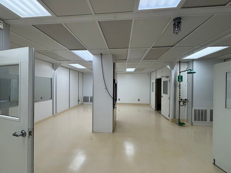 More Photos Of 3329 Enterprise Ave, Hayward Warehouse For Lease