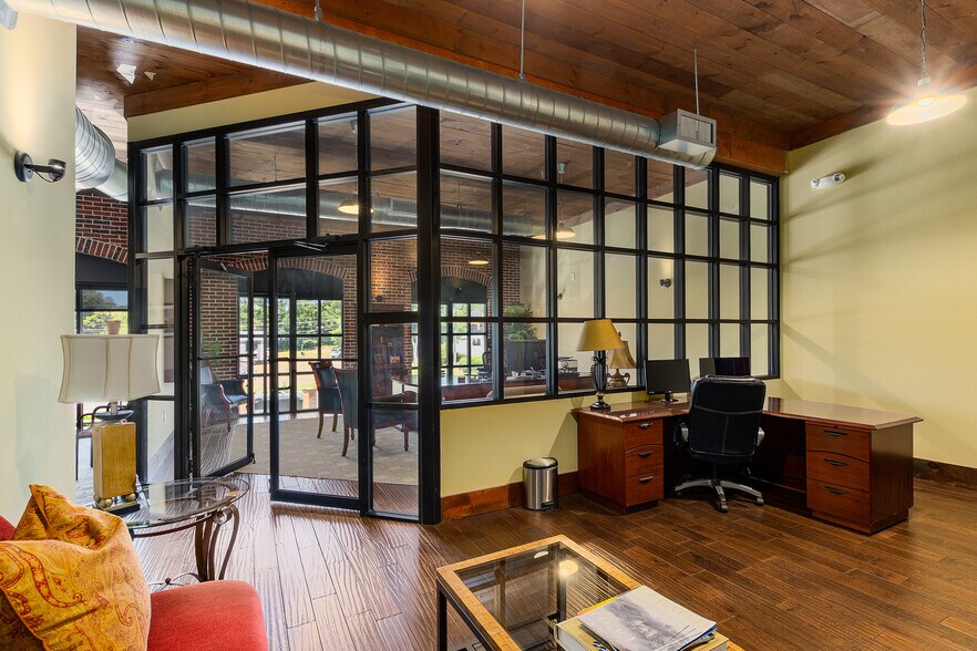 More Photos Of 918 Holcomb Bridge Rd, Roswell Loft Creative Space For Sale