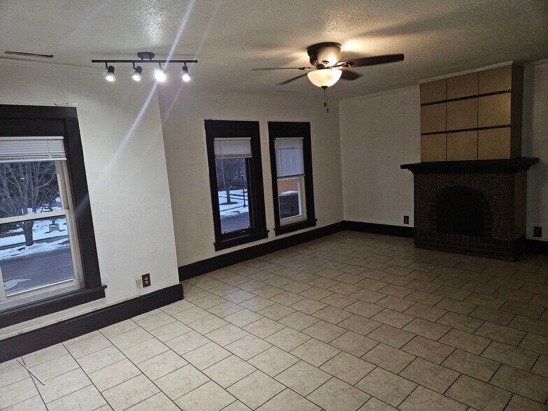 More Photos Of 520 S 2nd St, Mankato Multifamily For Sale