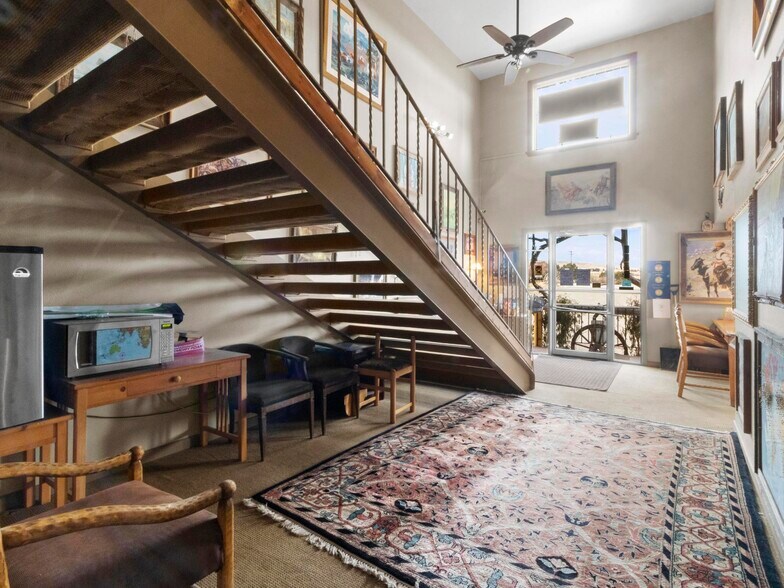 More Photos Of 1806 E Cedar Ave, Rawlins Hotel For Sale