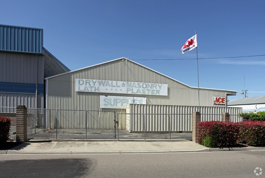 More Photos Of 3115 Railroad Ave, Ceres Warehouse For Sale