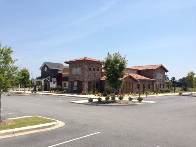 Primary Photo Of 256 Liberty St, Thomasville Restaurant For Lease