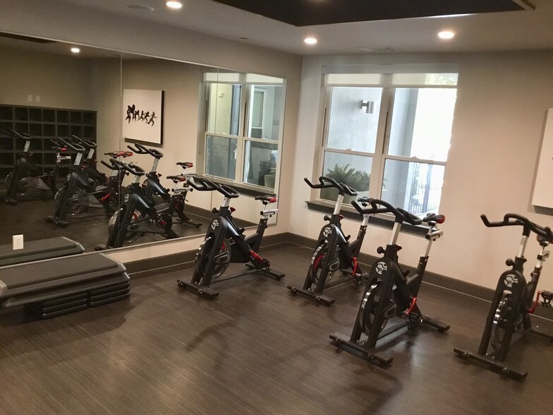 More Photos Of 5200 N O'Connor Blvd, Irving Unknown For Lease