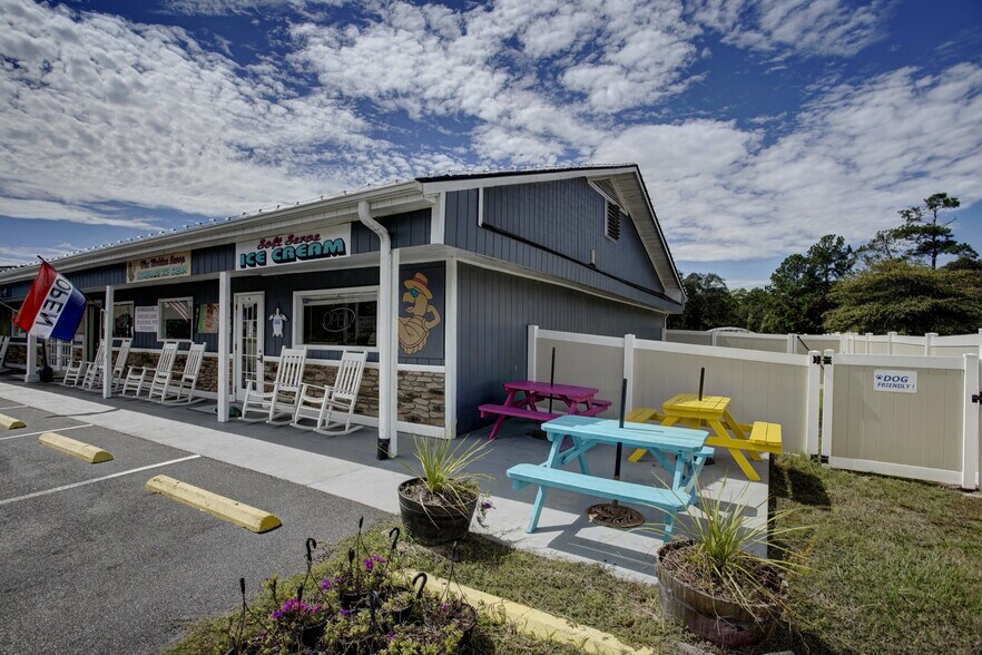 More Photos Of 2633 Holden Beach Rd SW, Holden Beach Restaurant For Sale