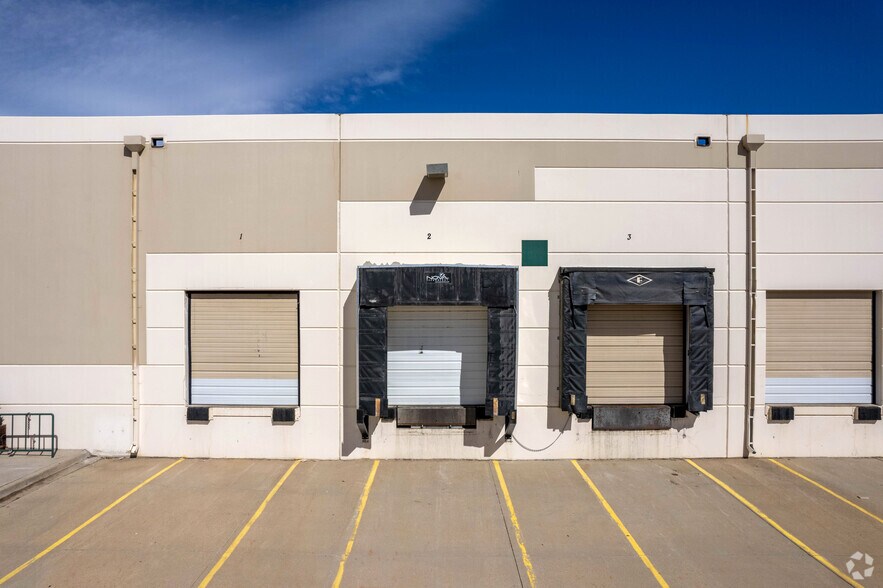 More Photos Of 340 S Taylor Ave, Louisville Warehouse For Sale