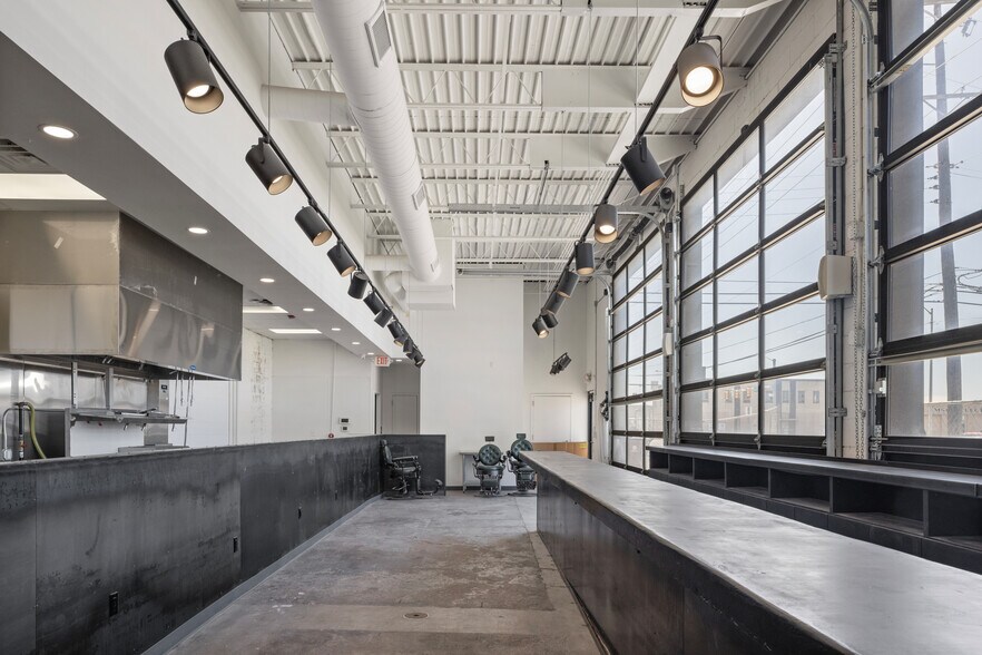 More Photos Of 120 N Western Ave, Oklahoma City Freestanding For Lease