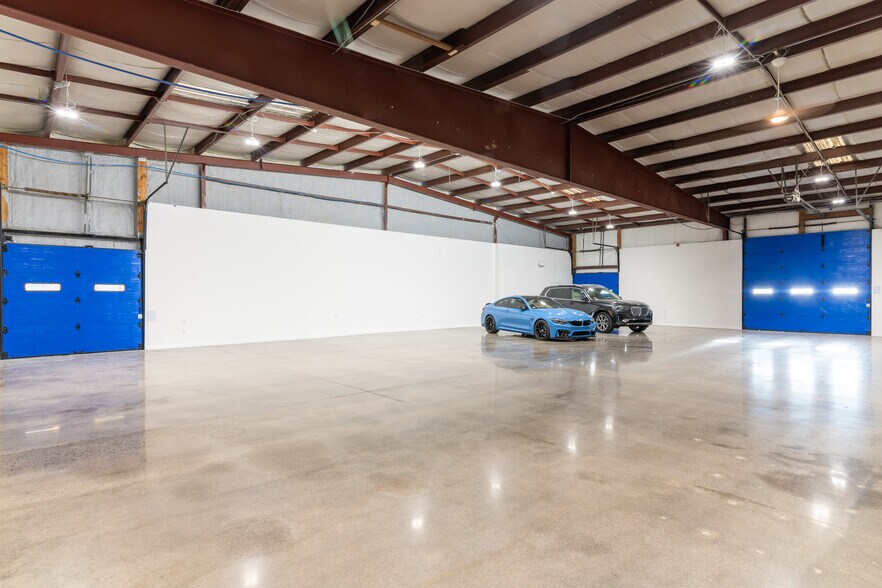 More Photos Of 1155 Victory Hwy, Burrillville Warehouse For Lease