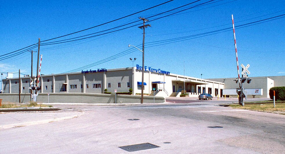 More Photos Of 600 E 9th St, Fort Worth Refrigeration Cold Storage For Lease