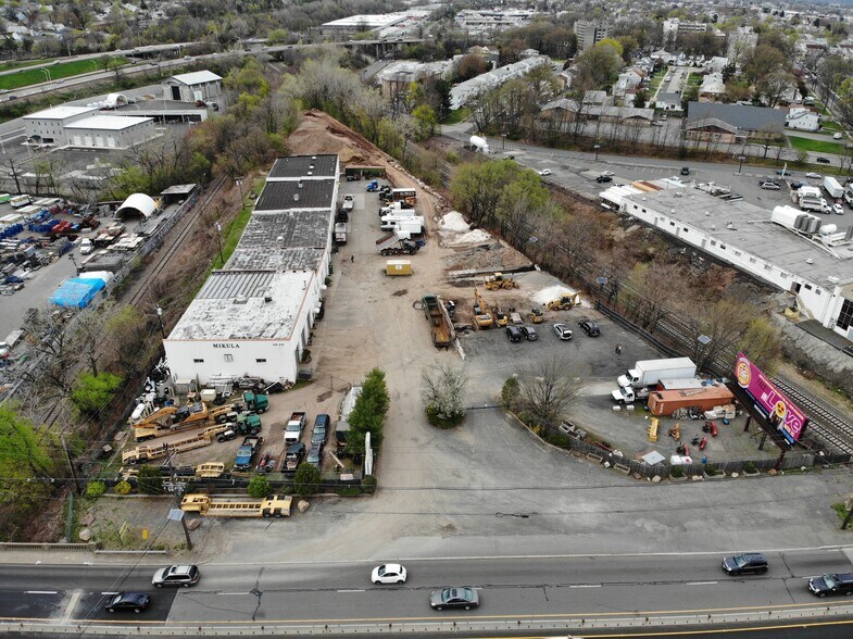 More Photos Of 630 Route 46 West, Clifton Warehouse For Lease
