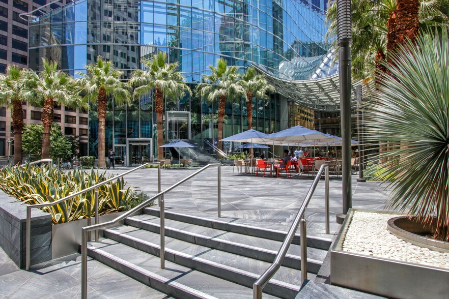 More Photos Of 900 Wilshire Blvd, Los Angeles Office For Lease