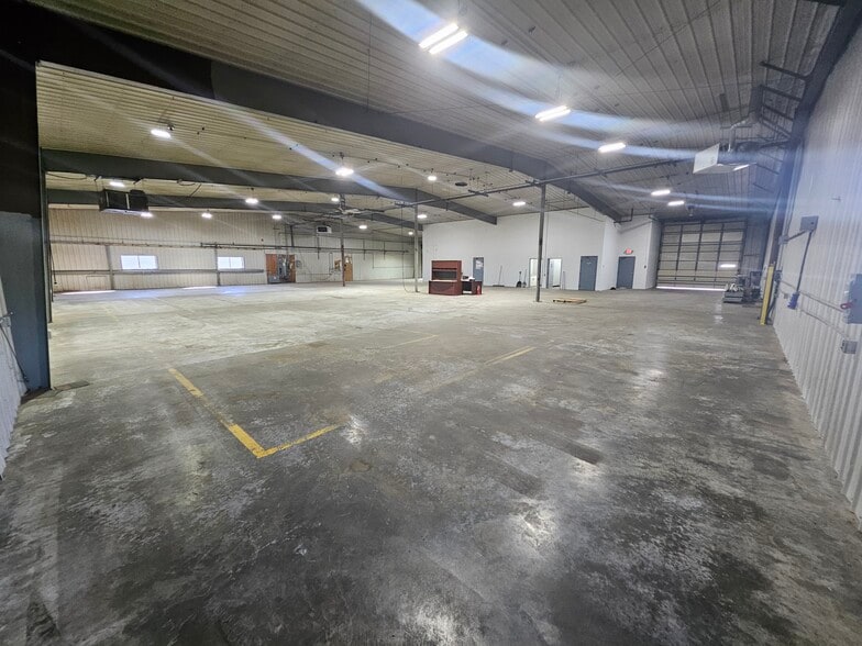 More Photos Of 5500 NE Quam Ave, Saint Michael Manufacturing For Lease