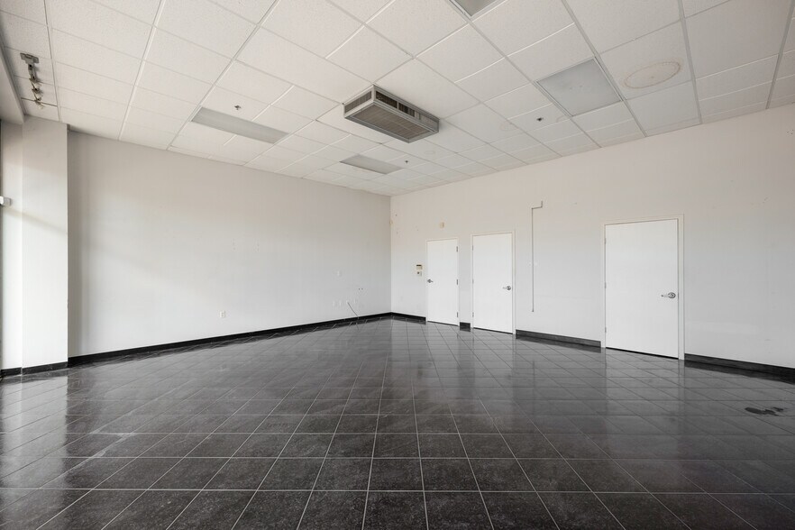 More Photos Of 3000 Pablo Kisel Blvd, Brownsville Unknown For Lease