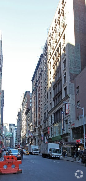 More Photos Of 10 W 33rd St, New York Office For Lease