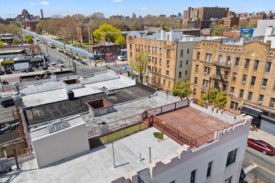 More Photos Of 222 E 51st St, Brooklyn Storefront Retail Residential For Sale
