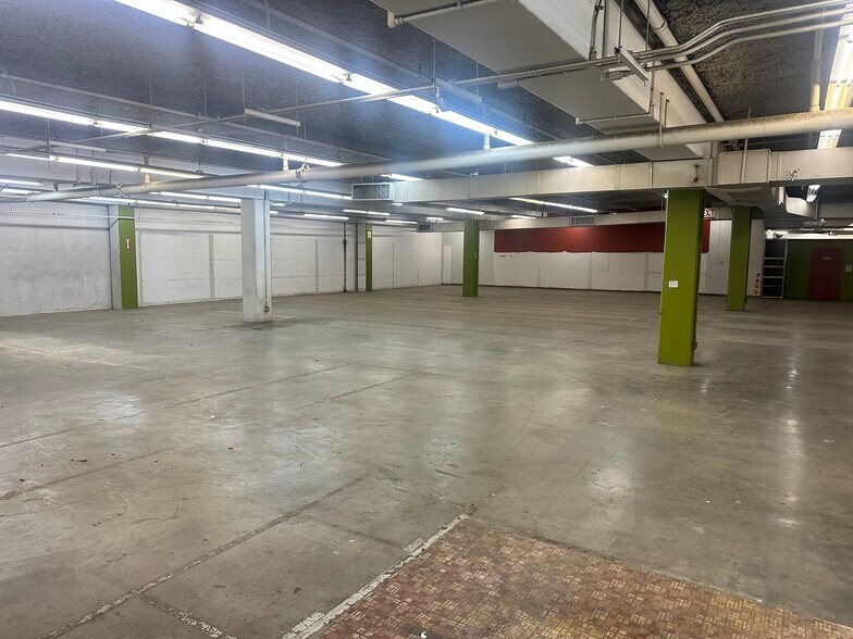More Photos Of 755 S Wall St, Los Angeles Storefront For Lease