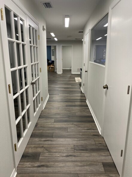 More Photos Of 5306 Cortez Rd W, Bradenton Medical For Lease