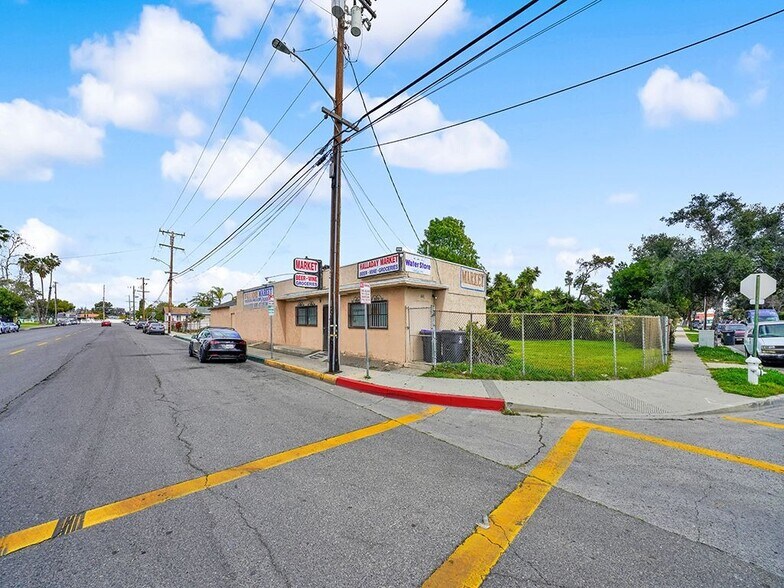 More Photos Of 607 E Central Ave, Santa Ana Land For Lease