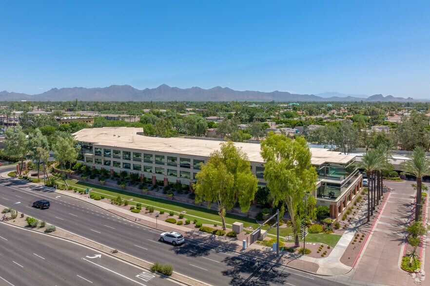 More Photos Of 8601 N Scottsdale Rd, Scottsdale Office For Lease