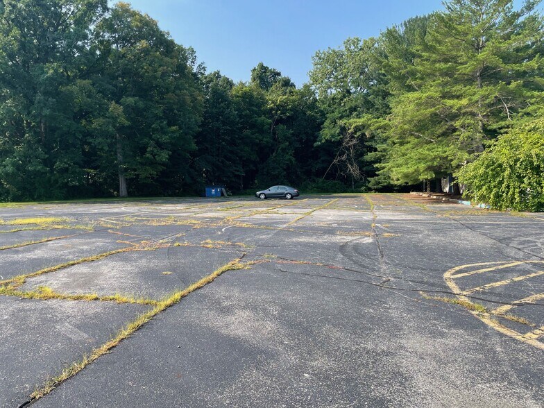 More Photos Of 17760 Behner Rd, New Buffalo Lodge Meeting Hall For Sale