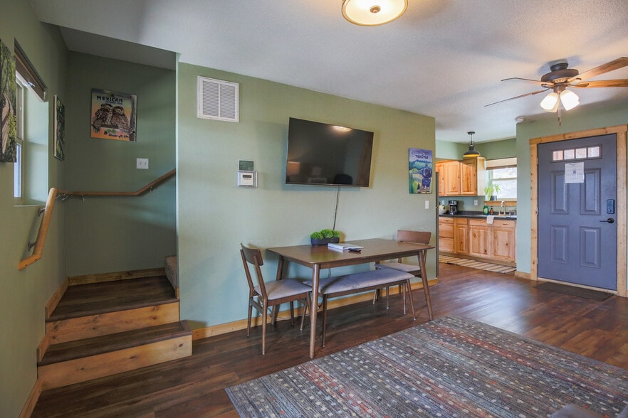 More Photos Of 102 Mexican ave, Cloudcroft Apartments For Sale