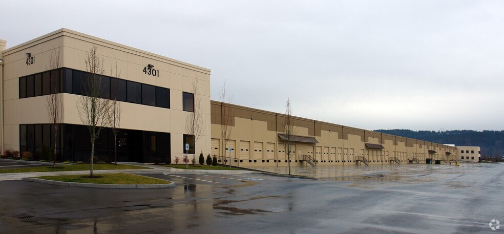 More Photos Of 4301 W Valley Hwy E, Sumner Distribution For Lease
