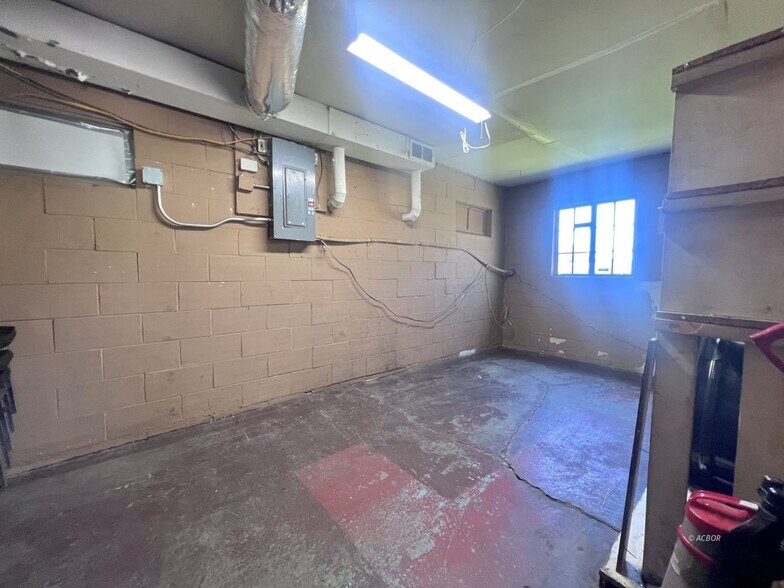 More Photos Of 751 Jackson Pike, Gallipolis Auto Repair For Sale