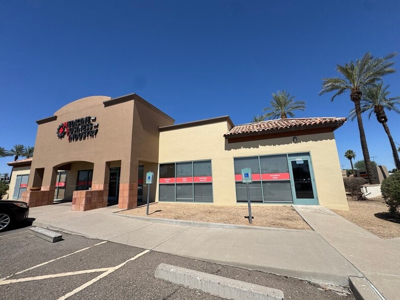 Primary Photo Of 3328 N Litchfield Rd, Goodyear Freestanding For Sale